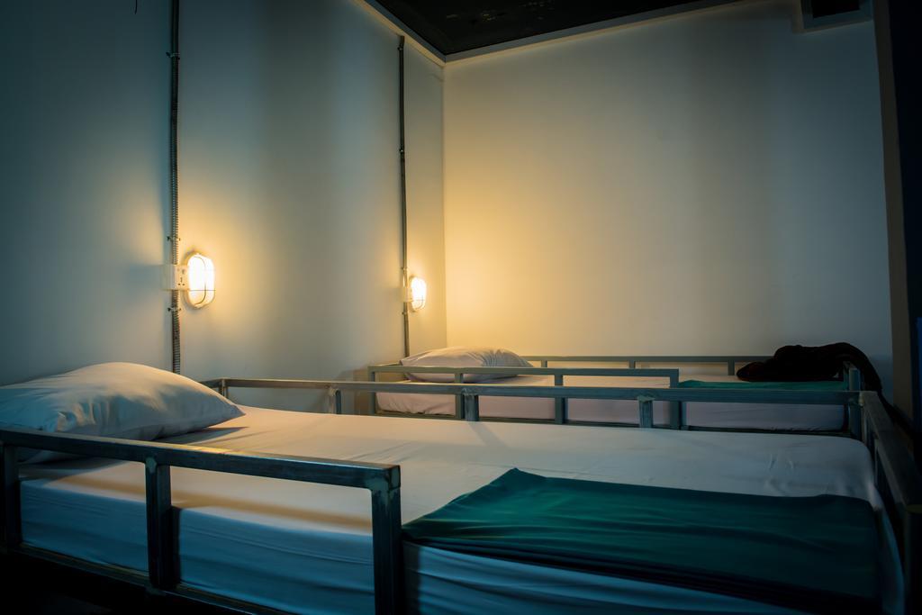 The Living Quarters Hostel 543 Sziemreap Kültér fotó