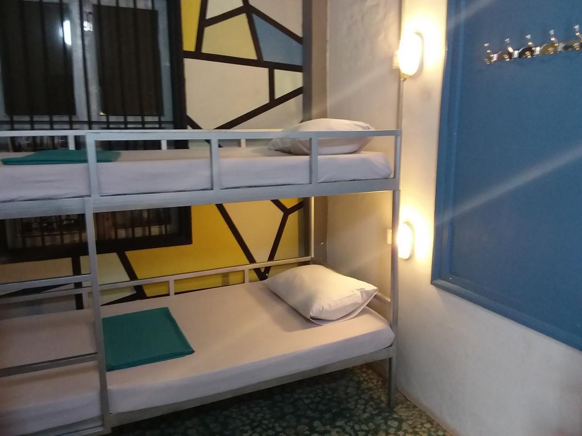 The Living Quarters Hostel 543 Sziemreap Szoba fotó